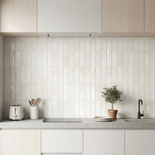 rinovim LUMA Klebefliesen Elfenbein Küche – warmes Elfenbein-Design an der Küchenrückwand, selbstklebend & ohne Handwerker verlegt