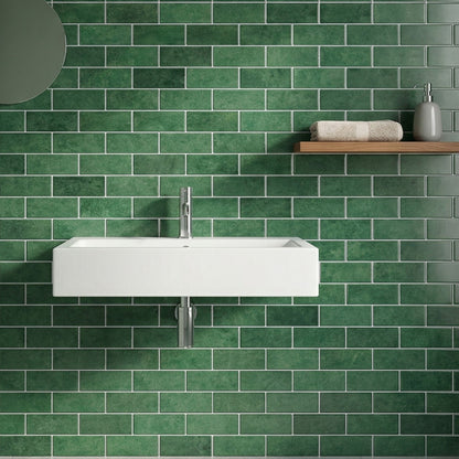 rinovim METRA Klebefliesen Waldgrün Bad – Waldgrün in Betonoptik im Badezimmer, spritzwassergeschützt & rückstandslos entfernbar, ideal für Mietwohnungen